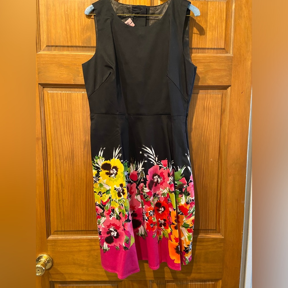 Spense black dress with floral bottom Sz 8